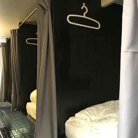 The Park Society Hostel Chiang Mai Exterior photo